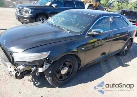 2016 Ford Police Interceptor z USA, uszkodzony, nr VIN 1FAHP2MT9GG109000